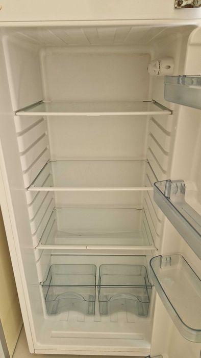 Frigorifico combinado Iberna, modelo DF2 - 34C