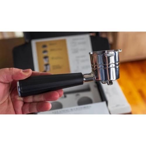 Рожкова кавоварка еспресо NINJA Luxe Cafe Premier ES701EU