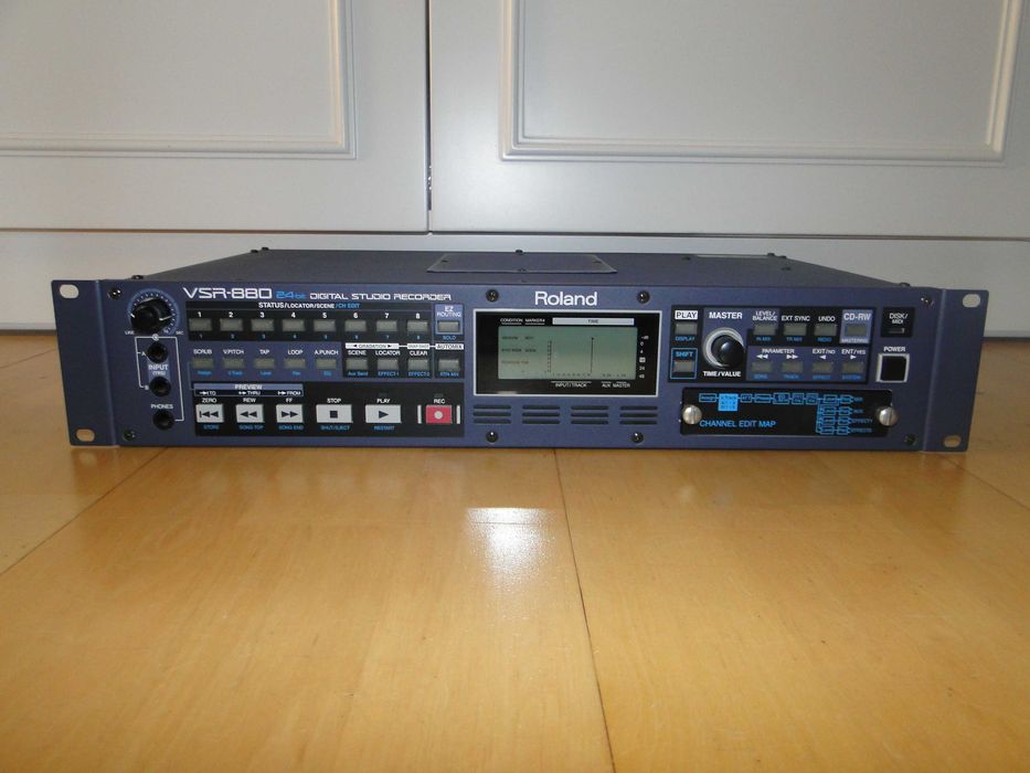 Super Cyfrowe Studio Muzyczne Mikser Rejestrator ROLAND VSR-880.Okazja
