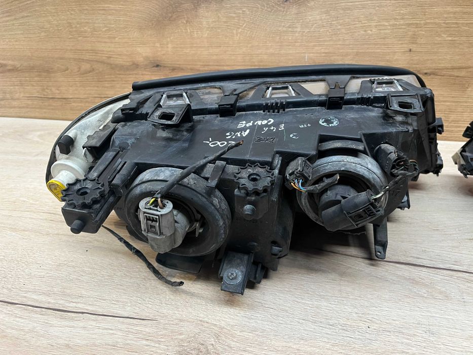 Lampa/reflektor przedni lewy prawy Bmw E46 Coupe