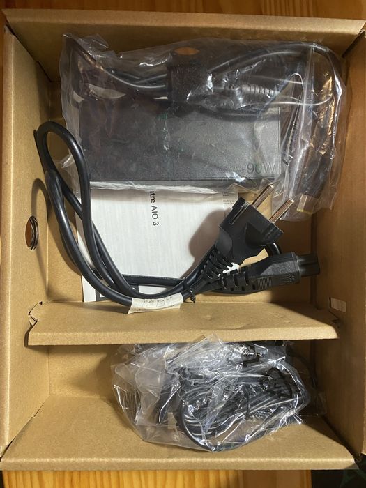 Моноблок Lenovo IdeaCentre 3 27ALC6 Ryzen 5 5500U 32GB + лампа