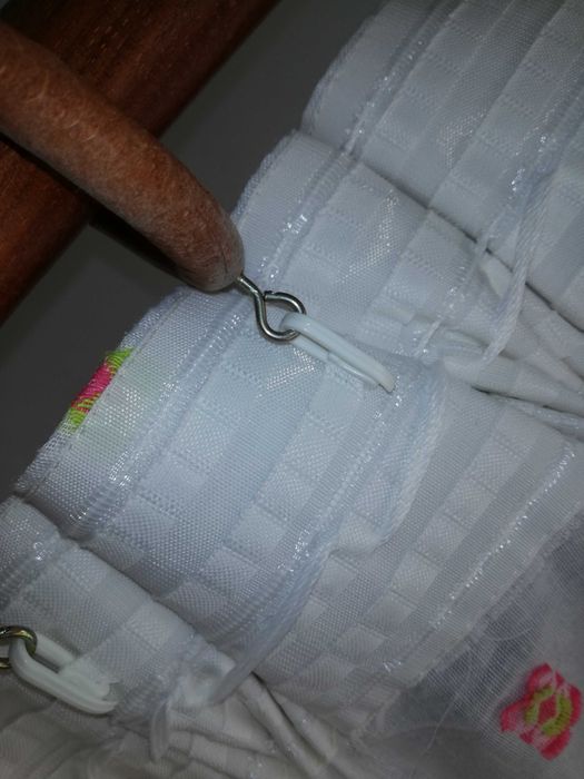 Edredon ou colcha de cama e cortinas - o conjunto