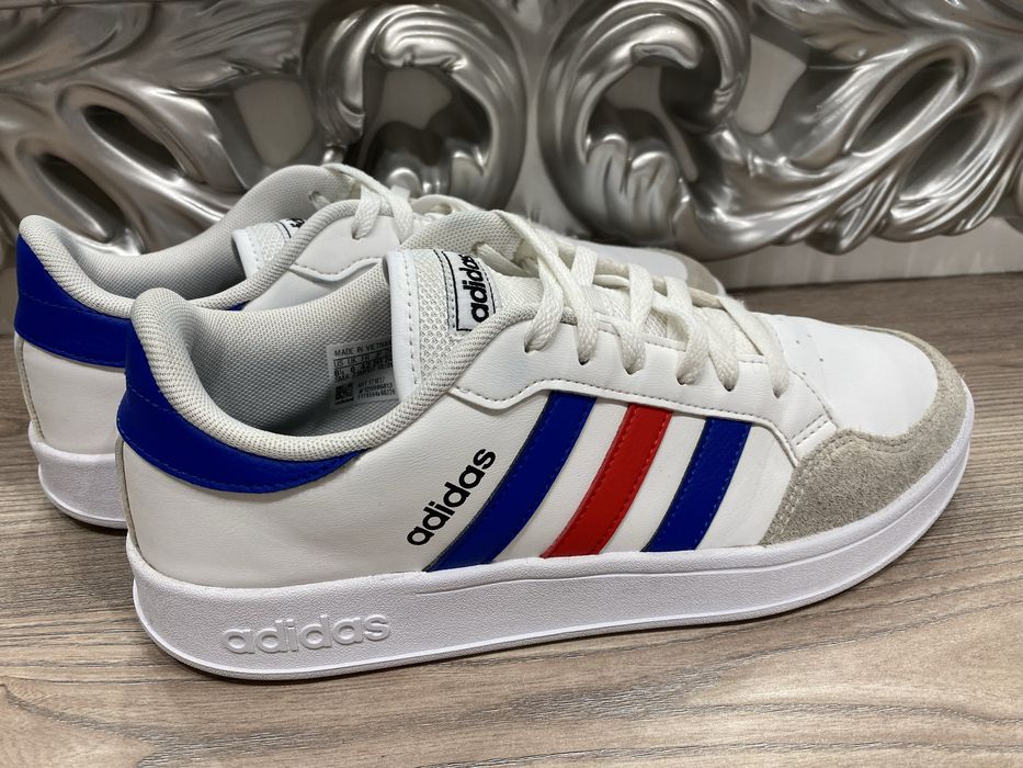 Кросівки Adidas breaknet