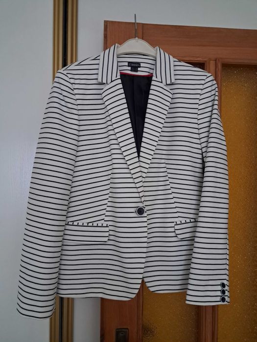 Garsonka damska biało – granatowa rozm. 40