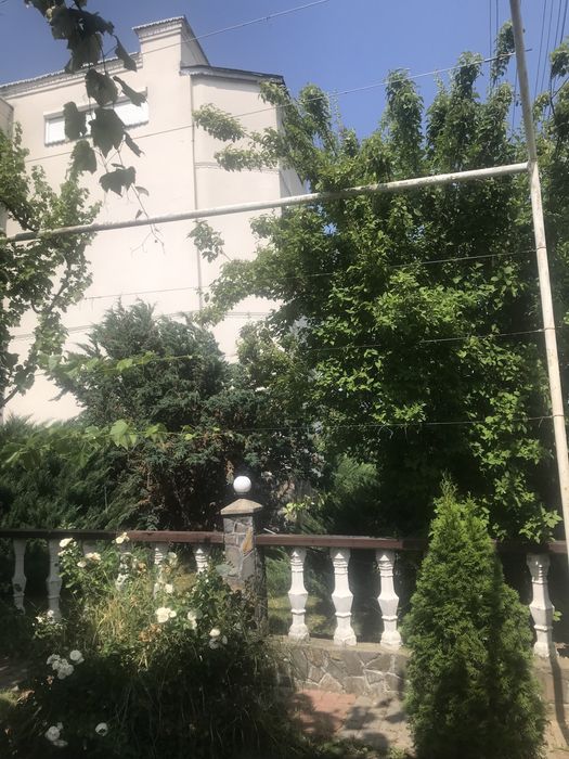 Будинок продажа в затишному місці