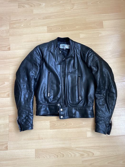 Кожаная мото куртка из натуральной кожи швеция