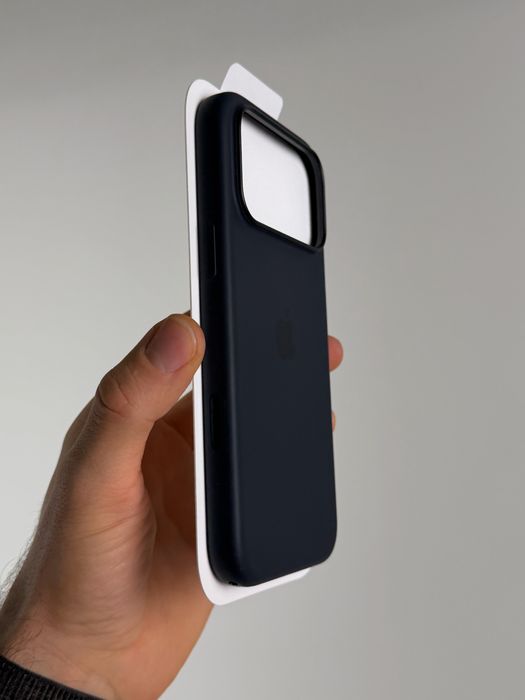 Оригінал чохол iphone 17 pro max Silicone Case black чорний