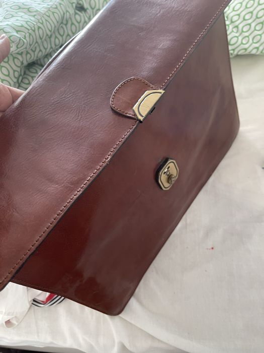 Mala  executivo,  em pele genuina