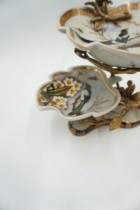 PIĘTROWA paterka porcelana z brązem-ptaszek