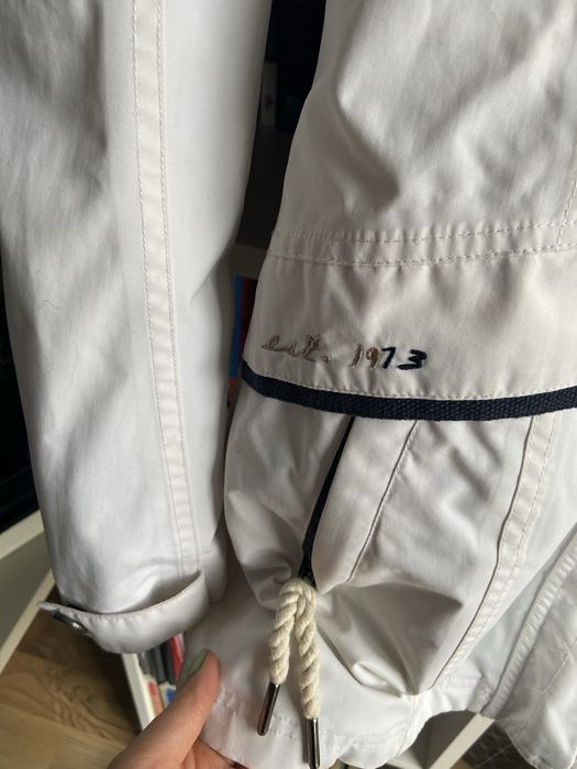 Kurtka przeciwdeszczowa w stylu narciarskim