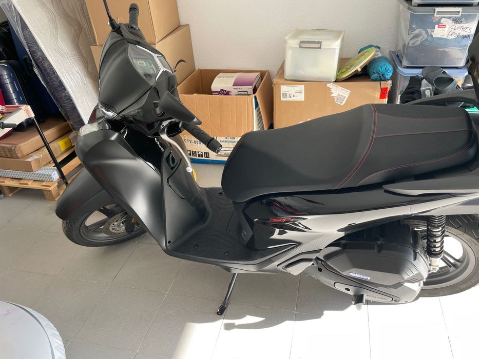 Honda sh125i quase nova