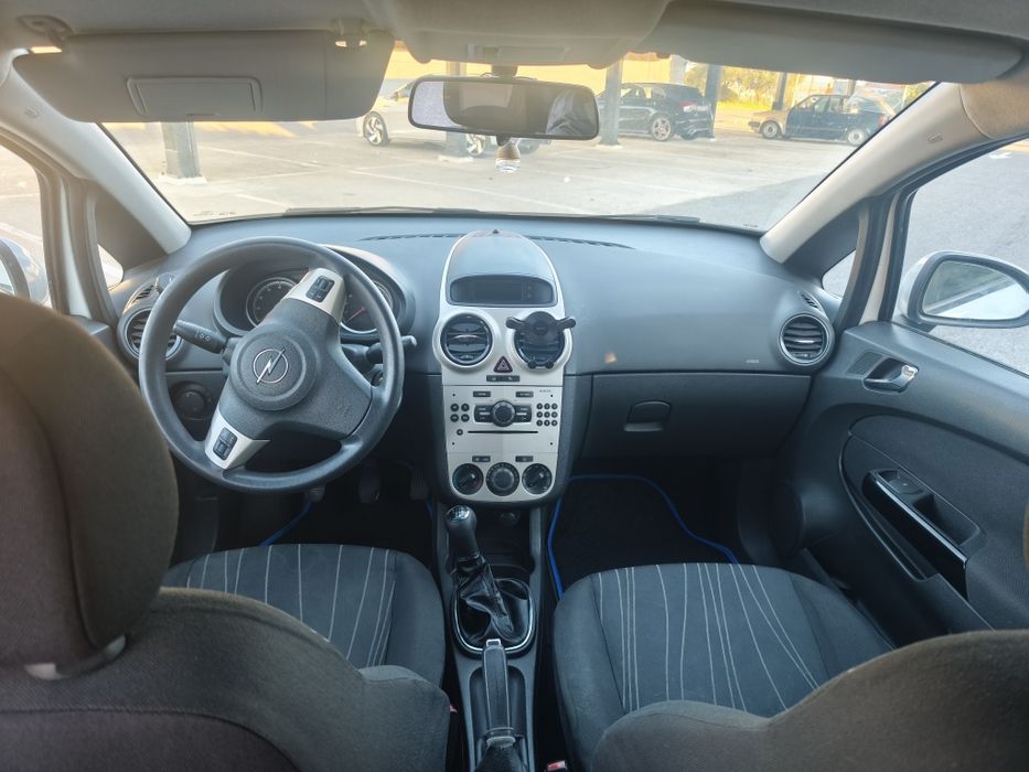 Opel corsa D 1.2