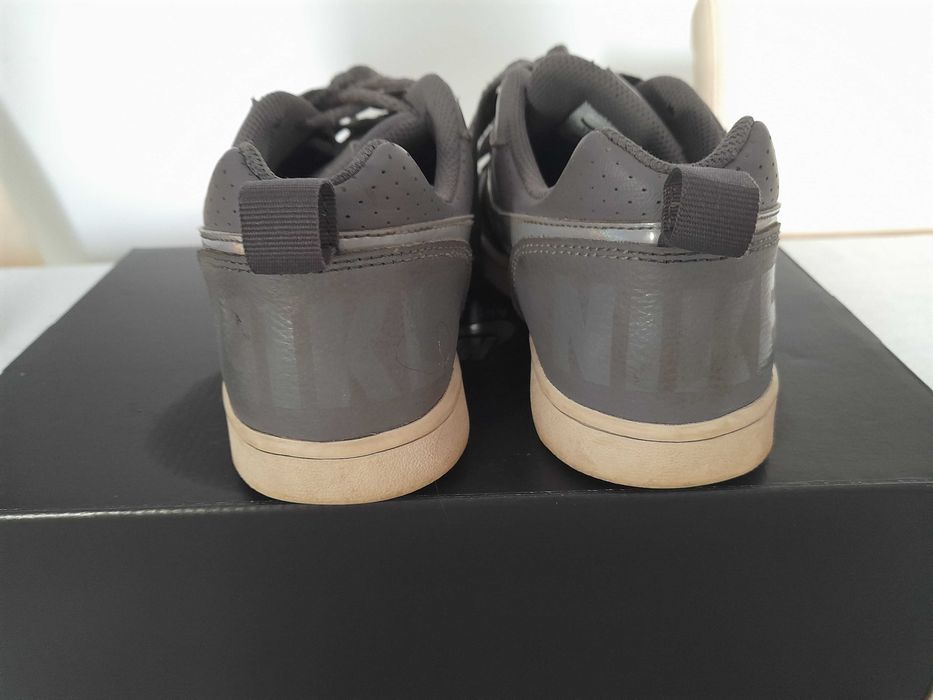 Buty sportowe Nike 37.5