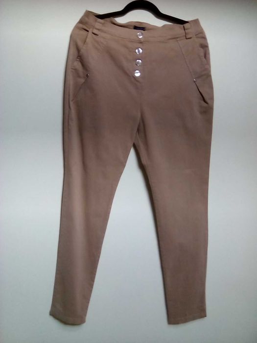 Брюки жіночі.  НОВІ р.44 європ