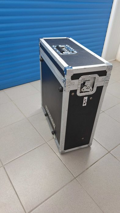 Rack / Flightcase Várias - SKB, Mesa Mistura, etc