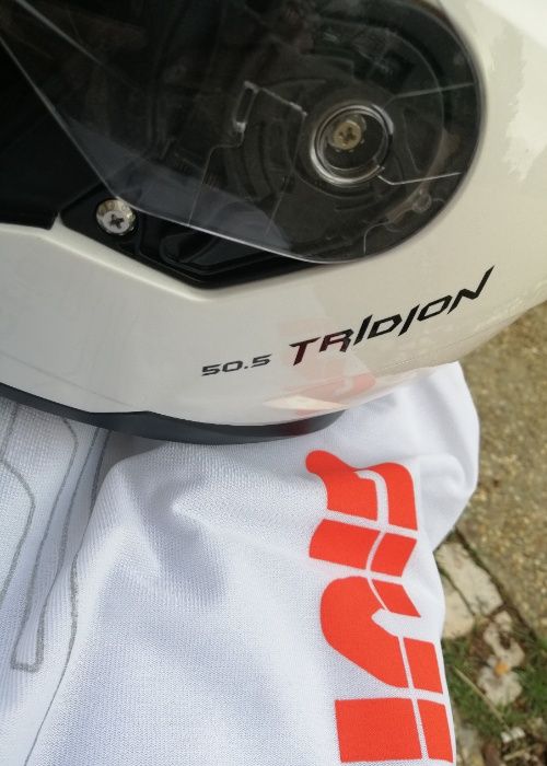 Capacete de mota Givi 50.5 Tridion Branco (M)