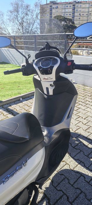 Piaggio Beverely Sport Touring 350