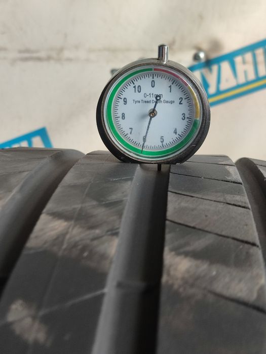 Шини bridgestone 255 35 r21 літо 23-й рік