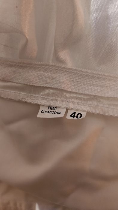 Suknia ślubna w stylu Vintage -  koronka -  r. 38-40 - do odświeżenia