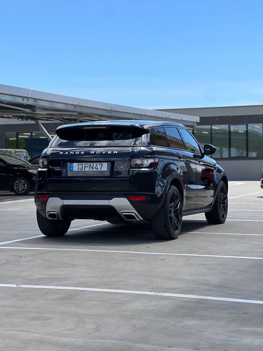 Range Rover Evoque 2.2 TD4 150cv | Panorâmico | Preto Metalizado