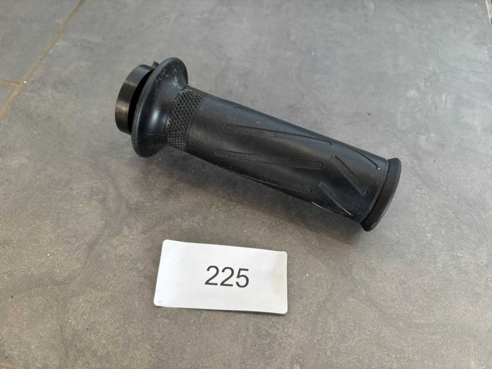 Manetka Guma Yamaha FZ8. 09-16 FZ1. 06-12 [225]