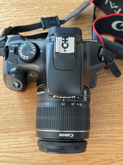 Canon eos 1100 D z obiektywem 18-55mm