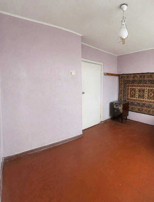 Продається 3-кімнатна квартира 67,4 м² Центр 5/9 поверх Ромни