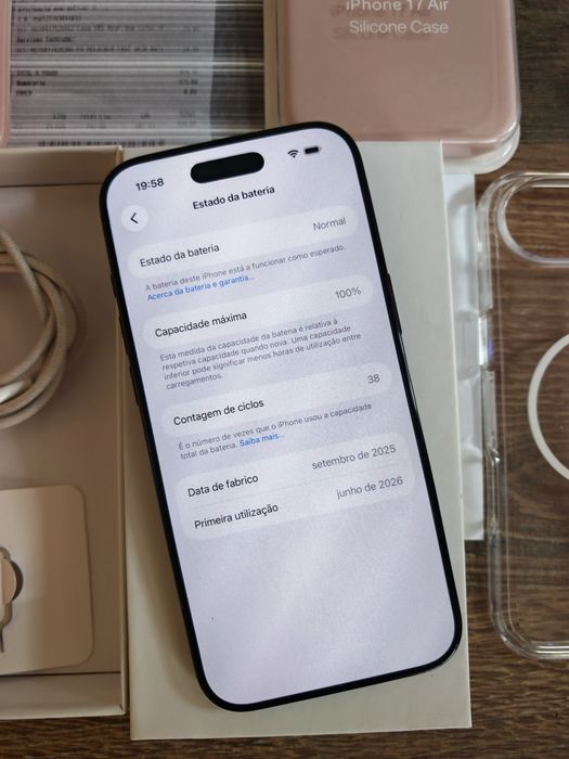 iPhone 17 Air  6.5" 256GB Preto Semi-novo C/Garantia estado Aceito Retomas