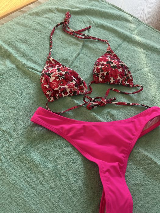 Biquini florido NOVO