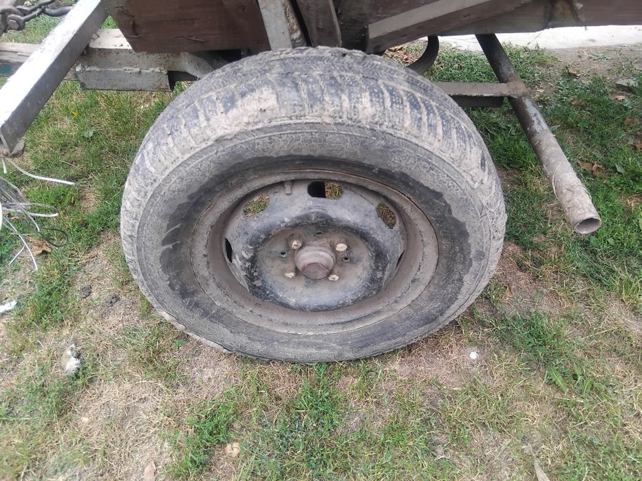 Продам або обміняю   кінний віз