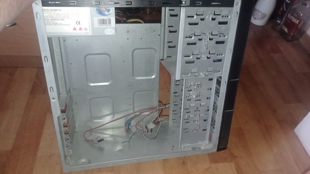 Корпуса ПК vento a8 без боковых крышек