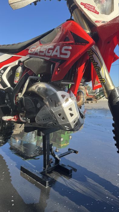 Gas gas ec 300  do ano 2018