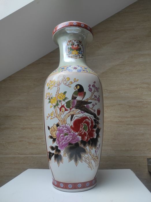 Porcelanowy wazon chiński