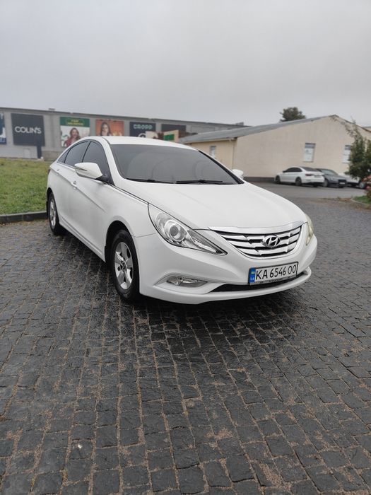 Продам авто Хюндай Соната 2014 АКПП  , авто Hyundai Sonata YF 2.0