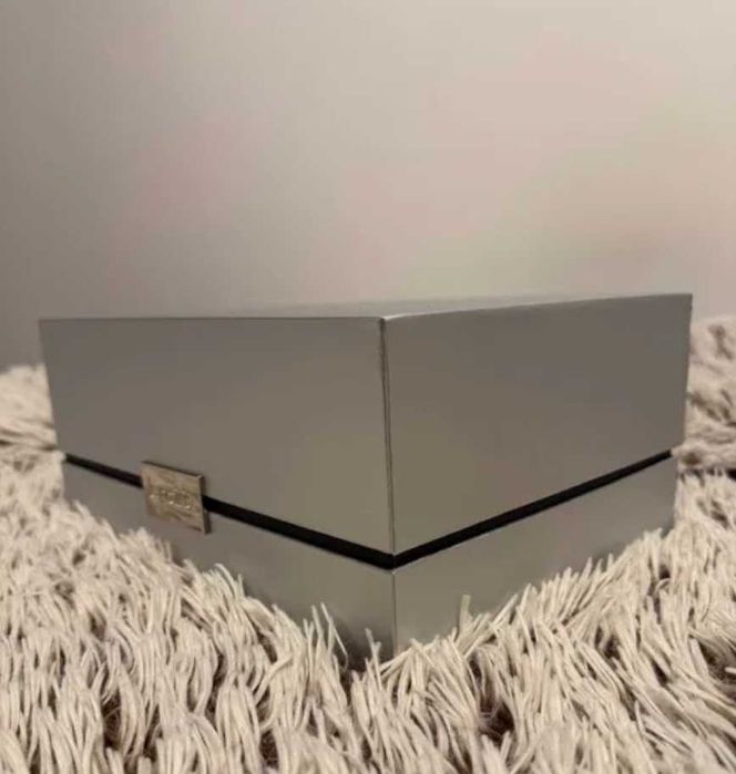 LA PRAIRIE duża kosmetyczka, pudełko