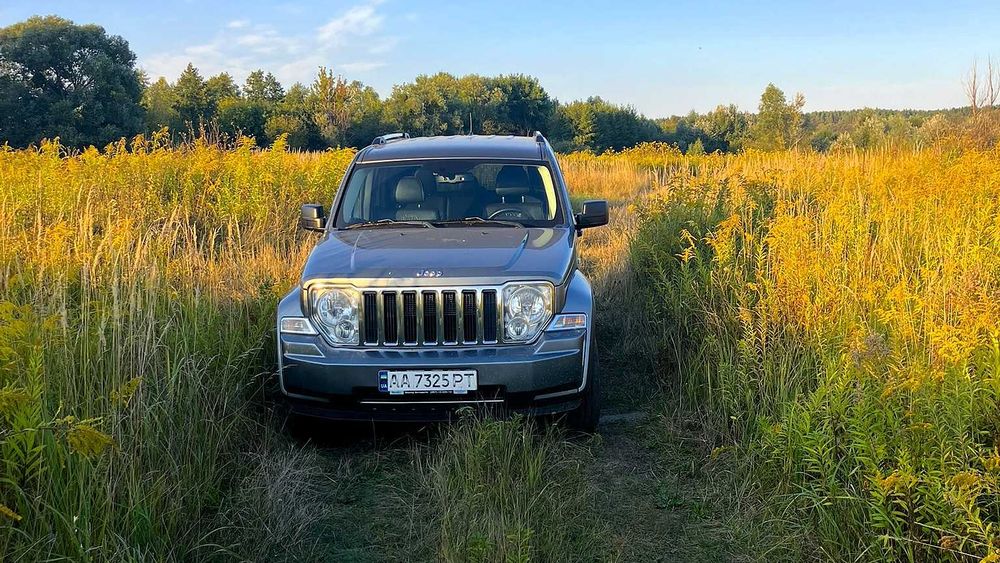 Jeep Cherokee KK 2012