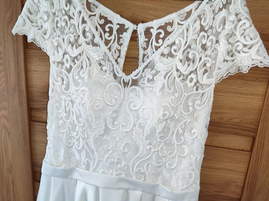 Suknia ślubna na sprzedaż