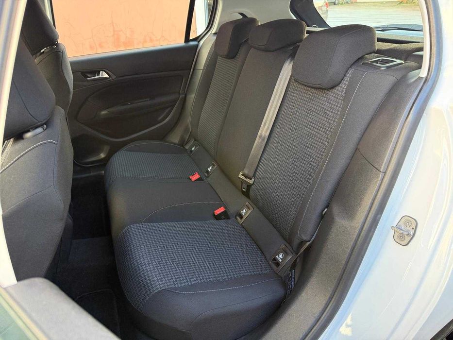 Peugeot 308 1.5 BlueHDi Business Line