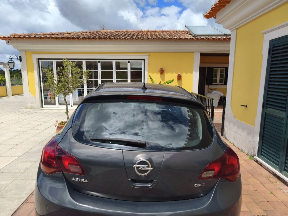 Opel Astra — fotografia 4