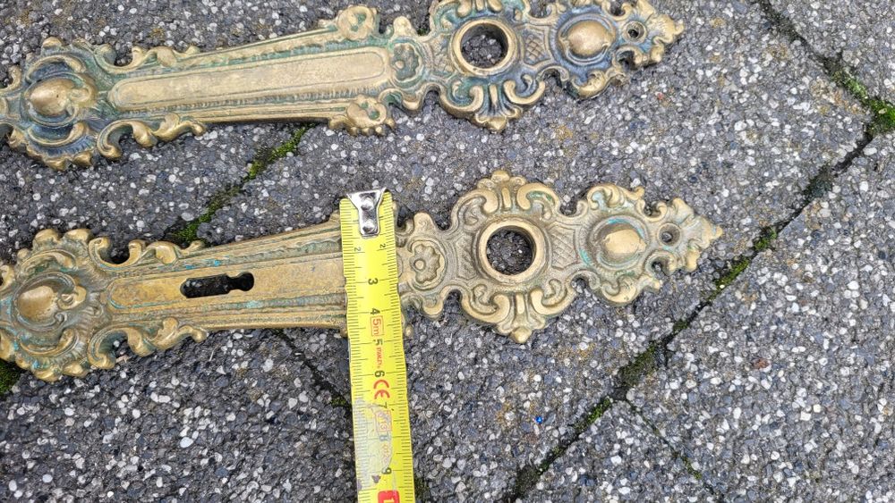 Stare szyldy do drzwi mosiężne