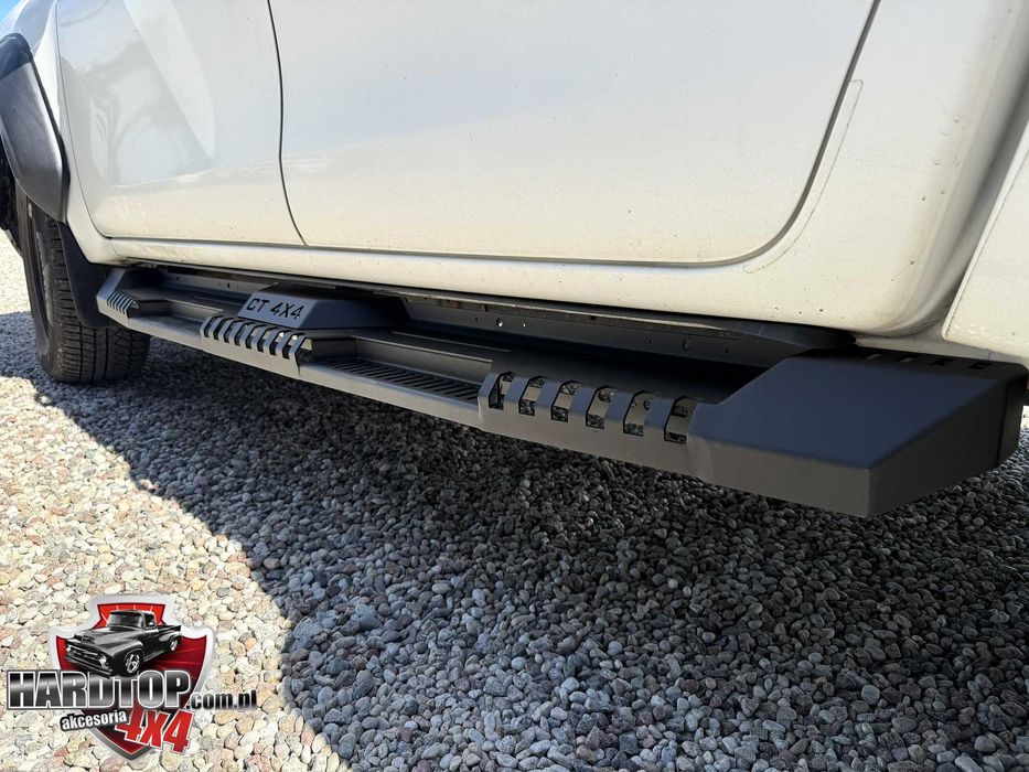 Progi Stopnie boczne Heavy Duty - Toyota Hilux 2015+