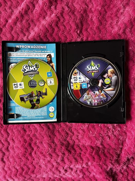 Sims 3. High end loft stuff i Late night. PC