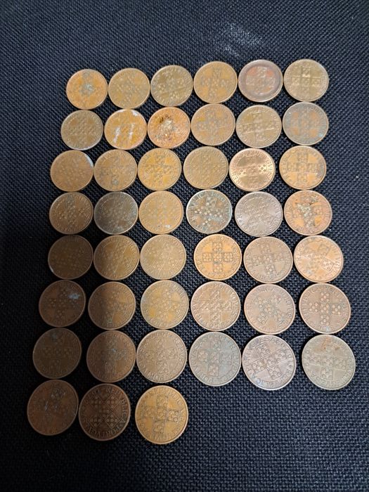 Moedas antigad de 1$00