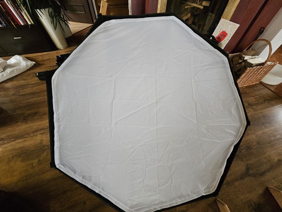 Softbox ośmiokątny Octa 140 cm Bowens z gridem
