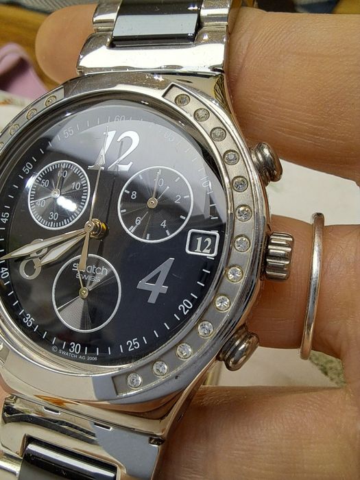 Zegarek swatch irony chrono srebrny czarny że stoperem