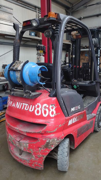 автонавантажувач газовий MANITOU