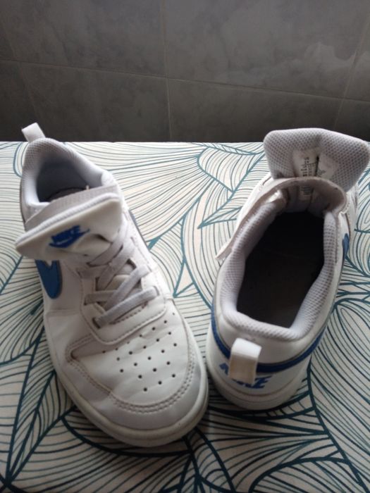Tenis criança Nike air Force tamanho 32