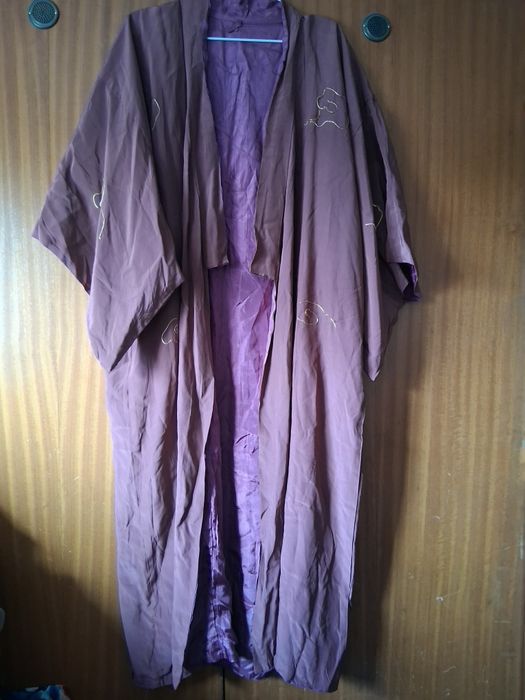 Quimono Japonês Dragão Bordado - SALDOS