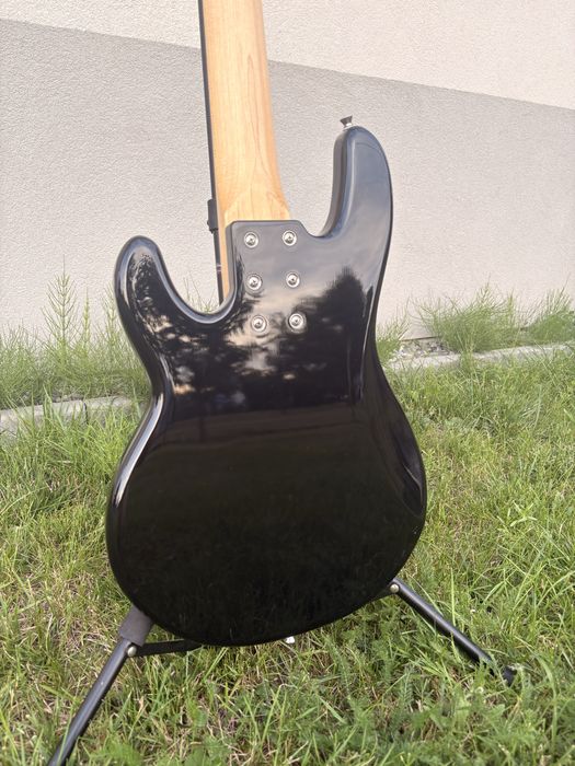 Harley Benton MB5
