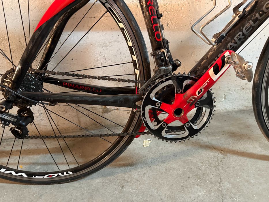 Bicicleta de estrada toda em carbono Pinarello FP2